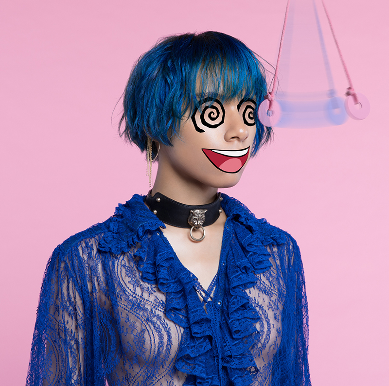 女王蜂 ニューシングルジャケ写公開、「HALF Diggy-MO' Remix」も収録