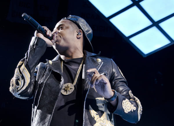 jayz-on-stage-600x434.jpg