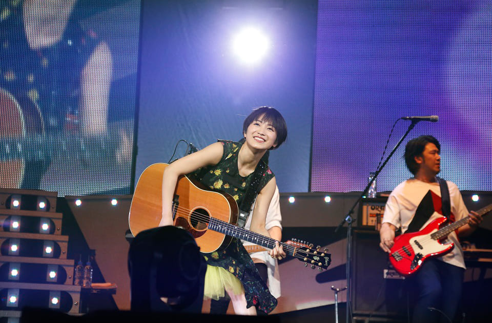 邦楽 miwa 15年の歩みを多彩な角度から掘り下げた専門書-『miwa』miwa