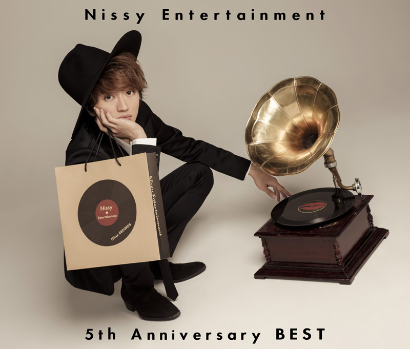 オリコン週間合算アルバム2 4 2 10 Nissy初ベストアルバムがcdに続き1位 Musicman