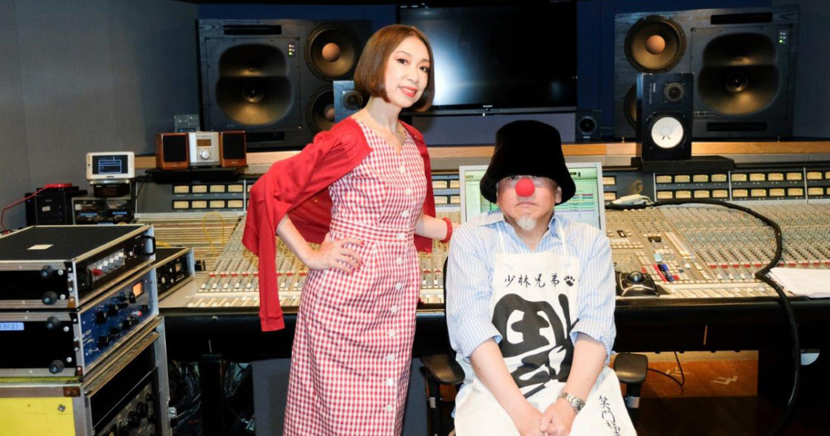 美品　野宮真貴と少林兄弟　東京は夜の七時　EP　カラー盤　小西康陽　ハガキ付 美品 野宮真貴と少林兄弟 東京は夜の七時 EP カラー盤 小西康陽