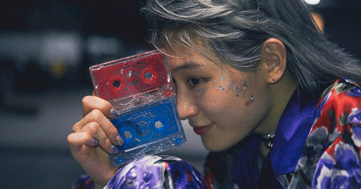 水曜日のカンパネラ Nylon連載企画 さぐりさぐり がカセットになって登場 Musicman