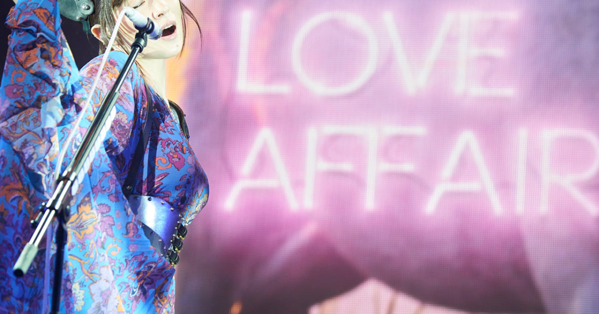 椎名林檎、5月のNHKホール公演をユニカビジョンで大特集 | Musicman