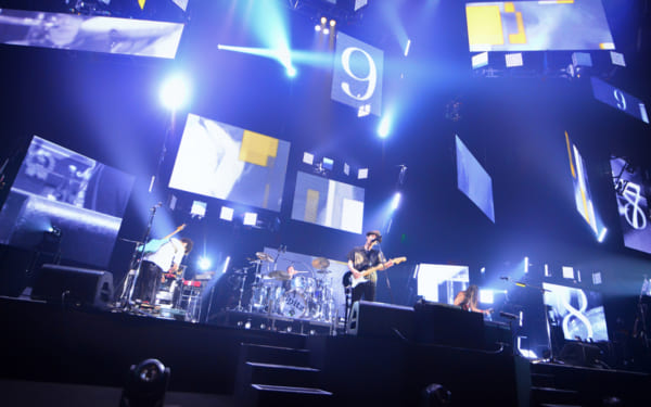す*ん様 スピッツ/SPITZ 30th ANNIVERSARY TOUR\\"T スピッツ結成30周年記念 LIVE DVD & Blu-ray 「SPITZ 30th