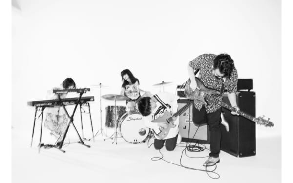 ゲス極・インディゴ・DADARAYの3バンドが沖縄に集結「絵音の誕生日から