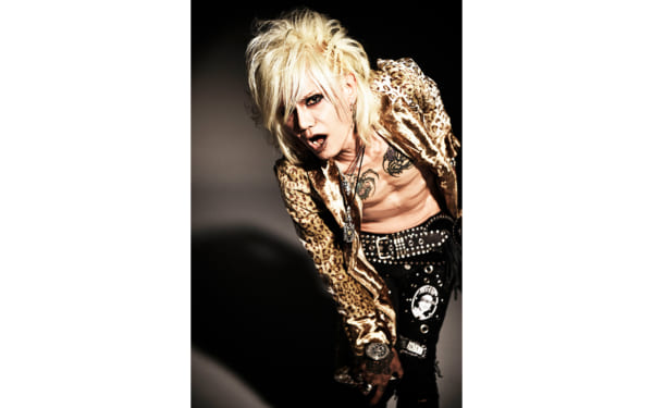 ZIGGY 今回の挑戦はボルダリング、全国インストアイベントと特典