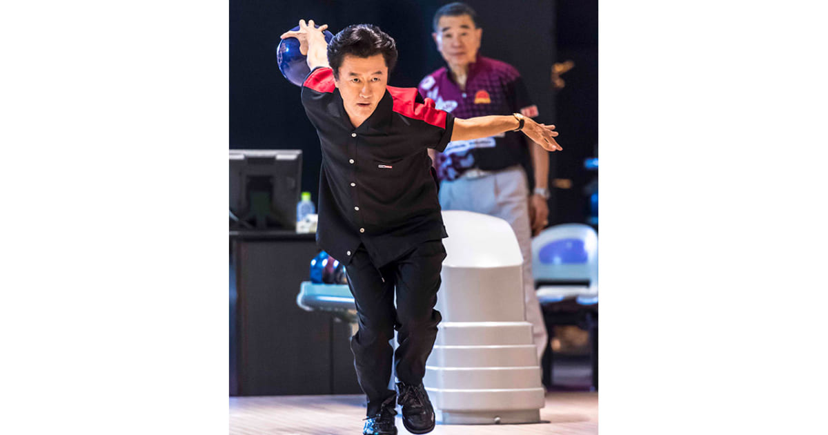 Number PLUS 桑田佳祐 編集長就任! ボウリング場でカッコつけて。 Number PLUS 桑田佳祐 編集長就任! ボウリング場でカッコつけて