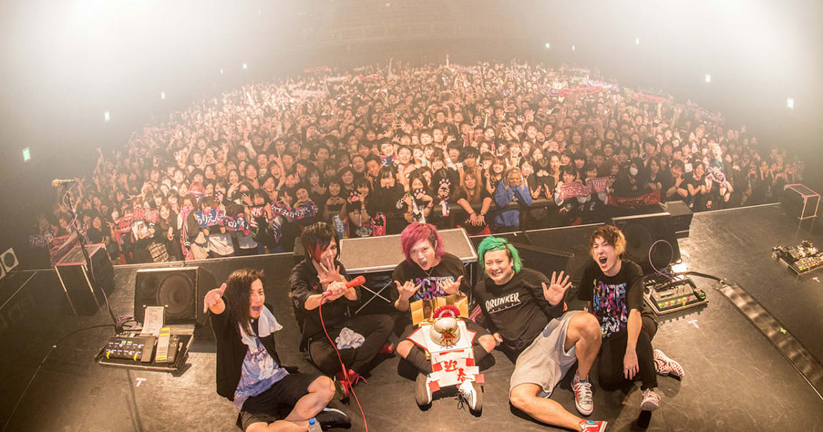 ヒスパニ、新春ライブでメジャーデビュー3周年イベント＆新作リリース