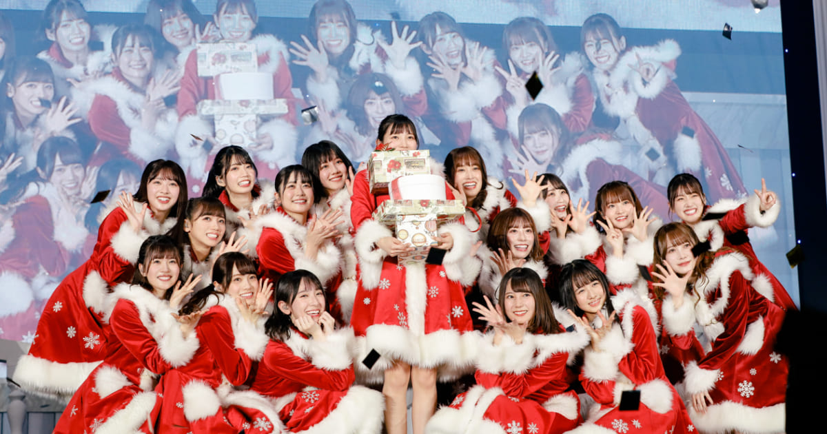 日向坂46 幕張クリスマスライブでサンタクロースに変身、4thシングル