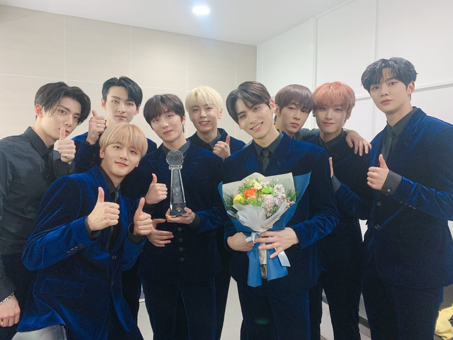 SF9、新曲「Good Guy」が韓国人気音楽番組「M COUNTDOWN」「Music Bank」にてデビュー以来初の1位 | Musicman