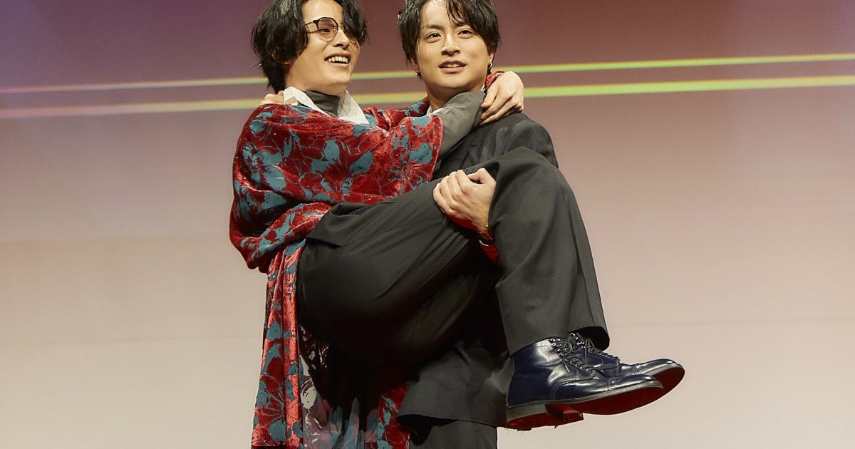 Generataions白濱亜嵐が塩野瑛久をお姫様抱っこ 抱かれ方が下手 な廣瀬智紀にツッコミも 貴族降臨 公開記念イベント In 大阪 Musicman Generataions白濱亜嵐が塩野瑛久をお姫様抱っこ 抱かれ方が下手 な廣瀬智紀にツッコミも 貴族降臨 公開記念イベント In 大阪 Musicman