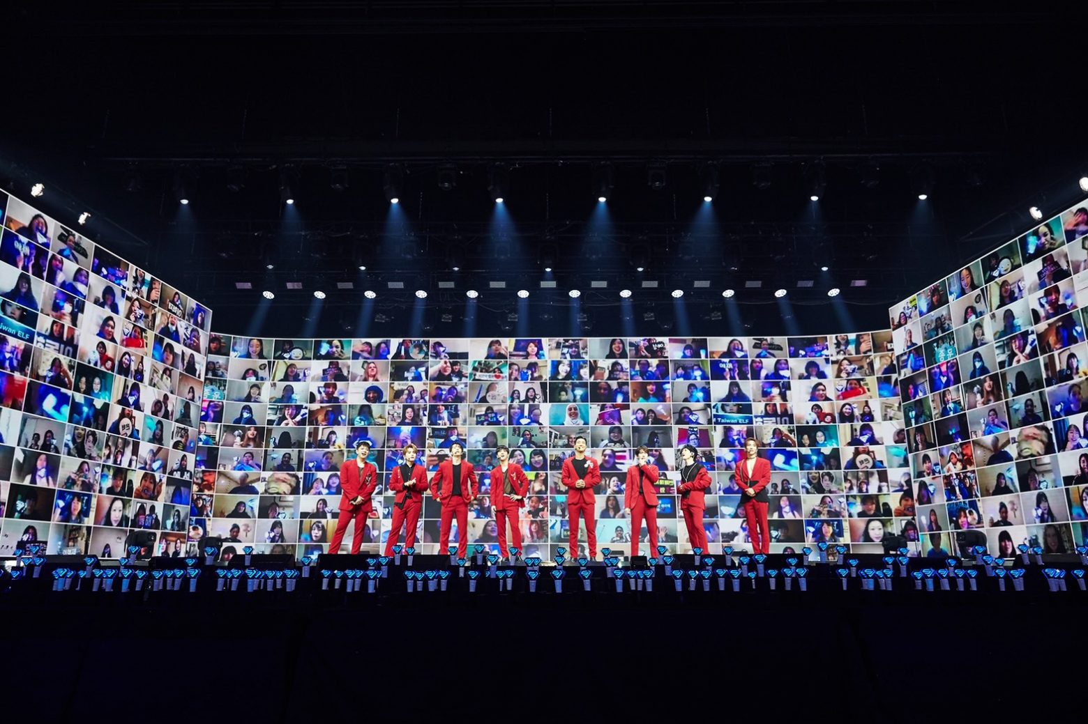 Beyond the SUPER SHOW