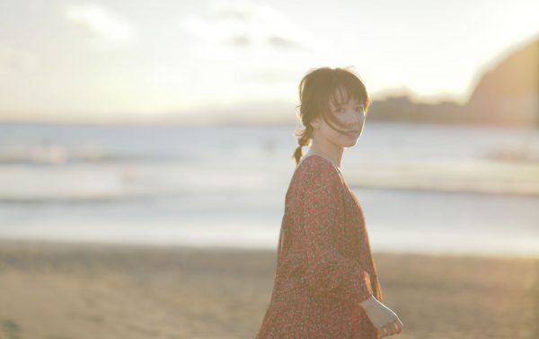 藤田麻衣子 新曲 臆病な恋の歌 配信 弾き語りベストのリクエスト投票も本日スタート Musicman