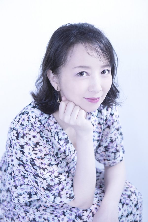 高橋由美子 自らプロデュースしたデビュー30周年ベストアルバム
