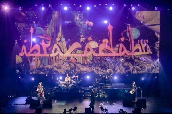 Buck Tick 2年ぶりの日本武道館公演 華やかに打ち鳴らした Abracadabra The Day In Question の模様をレポート Musicman