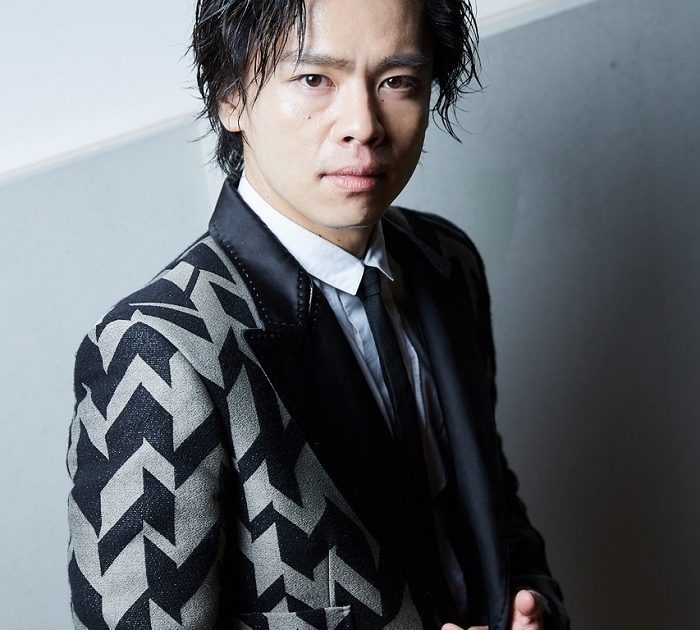 中川晃教、バンド編成でデビュー20周年のスペシャルライブを開催 ビル