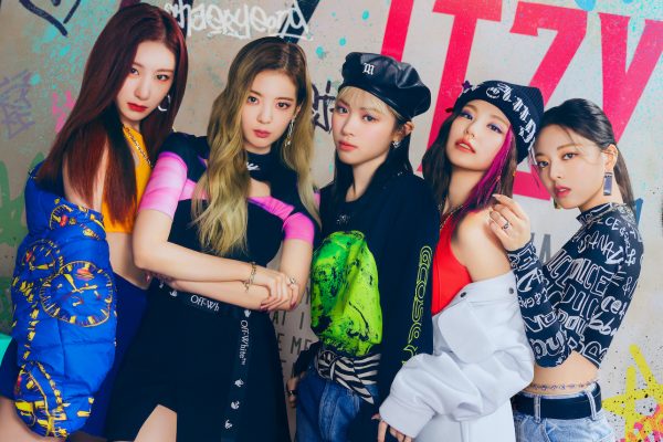 いっちー ITZY「LOCO -Japanese ver.-」Music Video - YouTube
