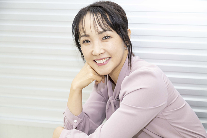 【SALE】濱田めぐみさん掲載ページ（約A3サイズ）#6852 スクールオブロック』濱田めぐみインタビュー - インタビュー