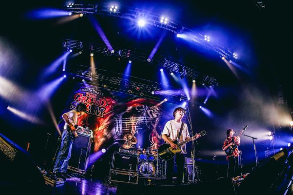 B'z FM802 RADIO CRAZY ラバーバンド3個セット - メルカリ