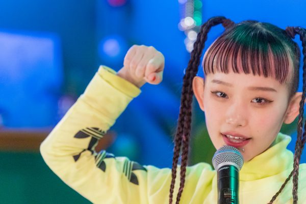 水曜日のカンパネラ・詩羽、新曲「招き猫」をアディダス オリジナルス