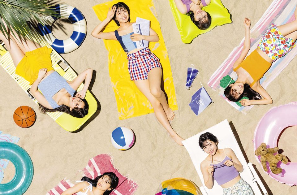 乃木坂46 30thシングルポスター 特典付☆B3ミニポスター(TYPE-D)》 乃木坂46 ／ 好きというのはロック