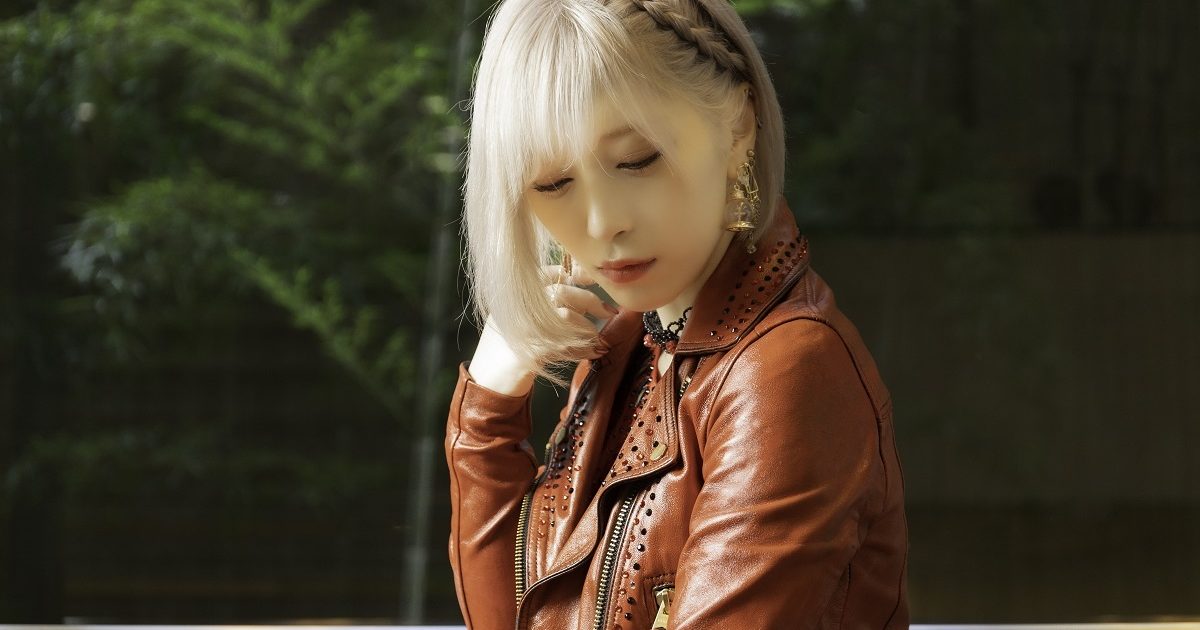 本日、明日限定価格！！超有名歌手ReoNaさんのロンT全て新品！！ ReoNa「今