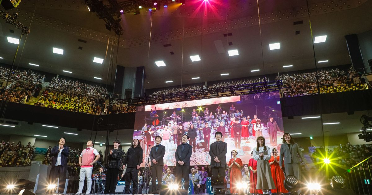 東京03×Creepy Nuts、「東京03 FROLIC A HOLIC」日本武道館で