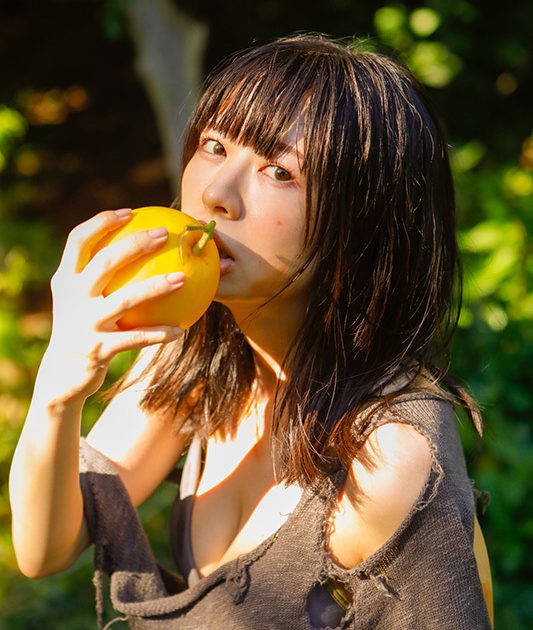 声優・芝崎典子の1st写真集が発売決定 水着などの先行カット公開