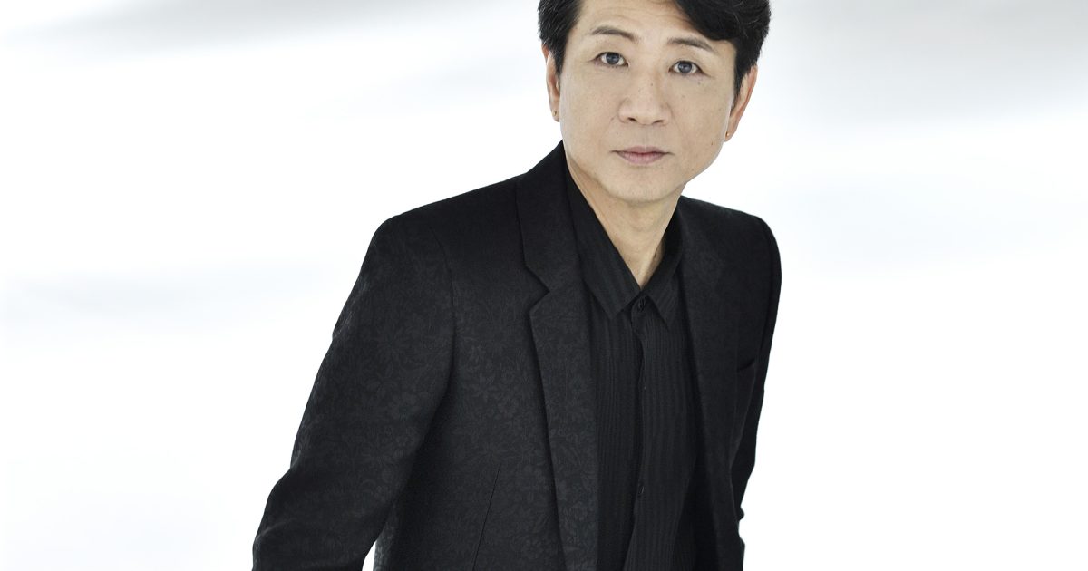 藤井フミヤ、2021年のクリスマスライブを12/14にWOWOWで放送