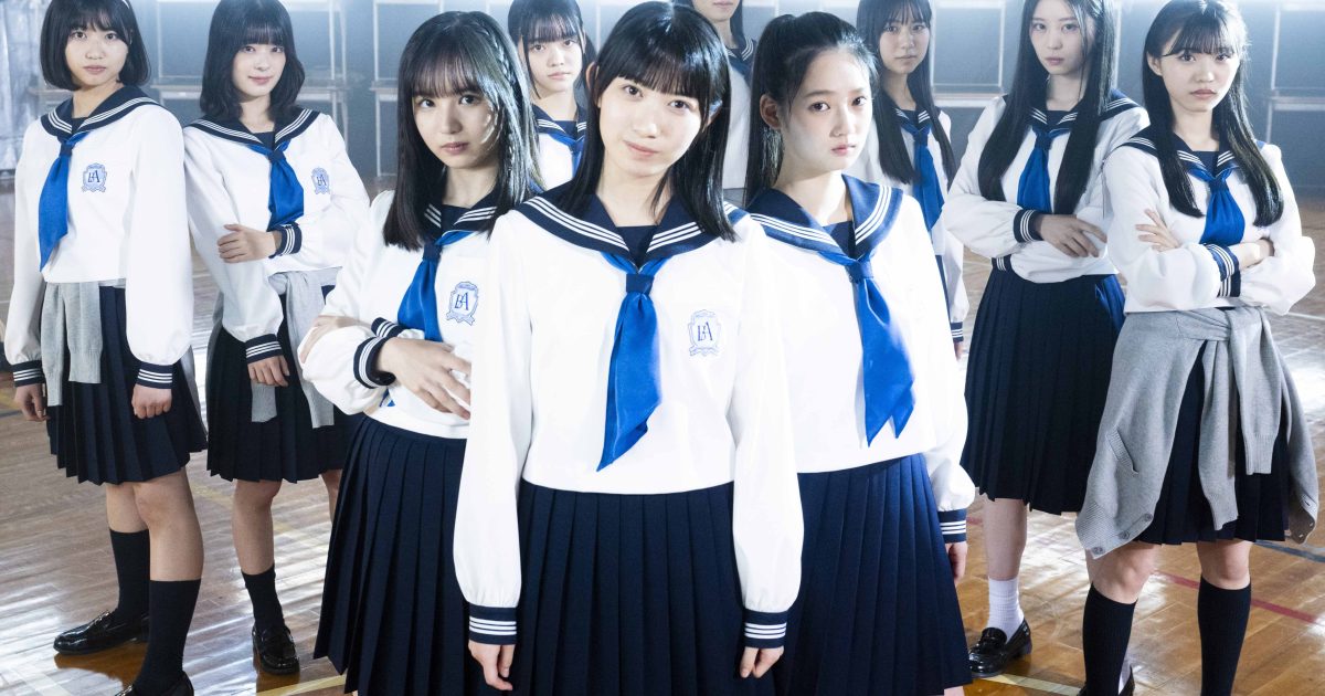 乃木坂46 制服のマネキン 生写真 僕が見たかった青空、乃木坂46へのリスペクトの気持ちを込めて「制服の