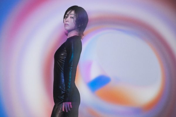 宇多田ヒカル、デビュー25周年を記念し初のベストアルバム発売