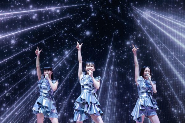 Perfume Countdown Live 2023→2024 ポスター Amazon.co.jp: Perfume Countdown Live 20232024 B2 Poster