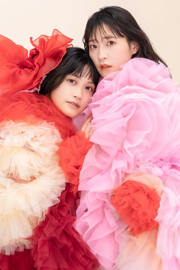 harmoe 小泉萌香 岩田陽葵サイン入り ポスター タペストリー 直筆サイン入り B2告知ポスター harmoe トゥインクル・デイズ
