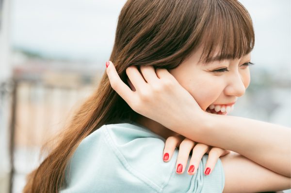 斉藤朱夏、ソロデビュー5周年記念ミニアルバム「555」発売決定
