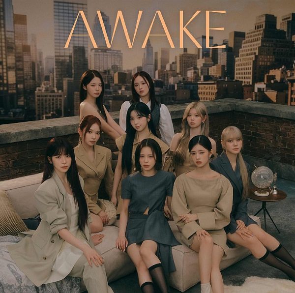 Billboard JAPAN CDアルバム（2/12公開）、NiziU「AWAKE」24万枚