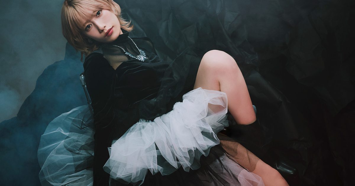 謎多き観察者「根子」(佐々木未来金箔押しサイン入り) chaos TnMqKrTc5oTGrPh8imkLrDbHRAqodH