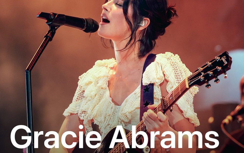 SDS-MS-WW-AML-Gracie_Abrams-