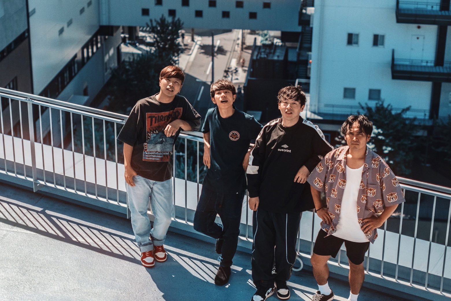 大阪POP PUNKの雄 AIRFLIP、ツアーファイナルでSHAKALABBITSと念願の共演 over printとの限定コラボアイテム出店も決定