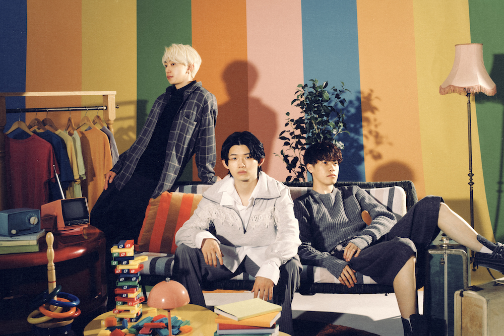 カラノア、話題沸騰の「番」Live Film公開 アニメ「ガチアクタ」との親和性を色濃く表現