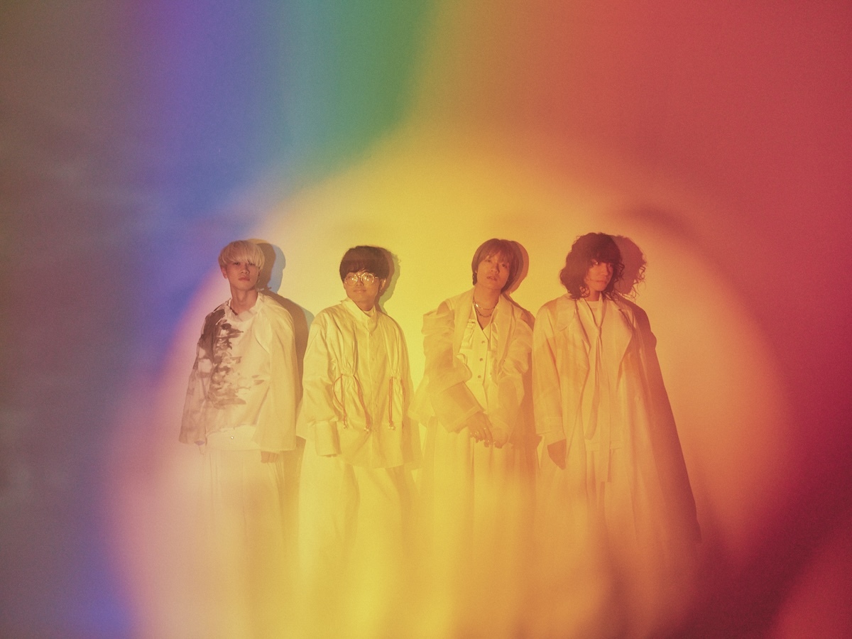 クジラ夜の街、アルバム『ひかりあそび』収録曲「スターダスト・ジャーニー」「REAL FANRASY」「夕霊」のMVにオーディオ・コメンタリーを追加