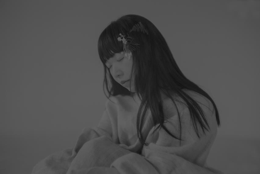 青葉市子、アルバム『アダンの風』発売5周年を記念して『”Windswept Adan” Concert』のアンコール配信が決定