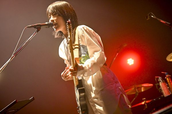 橋本絵莉子、『新春ライブツアー2026「春のせい」』が閉幕 ファイナル