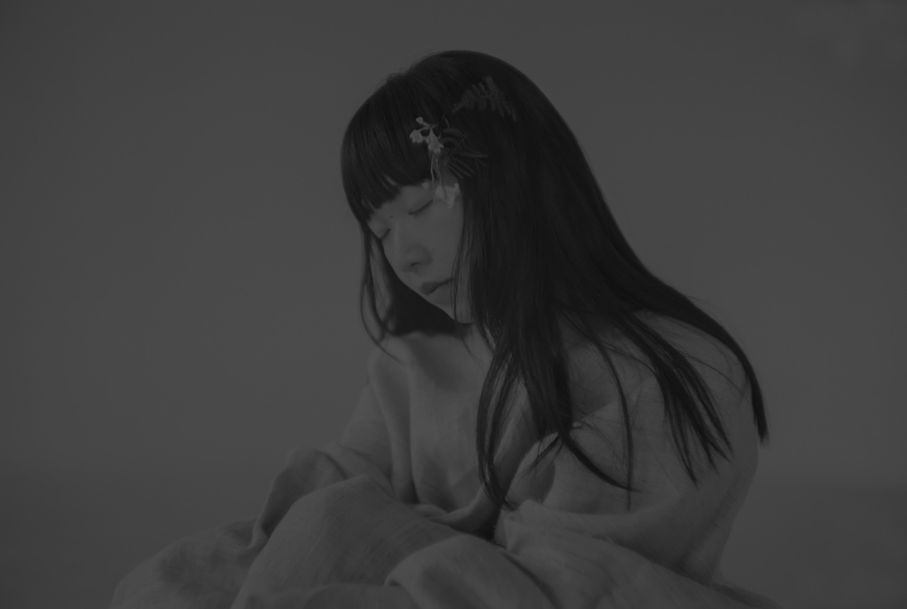 青葉市子、デビュー15周年公演のライブ・アルバム&ライブ映像が配信スタート、NHKホールにて単独公演が開催決定