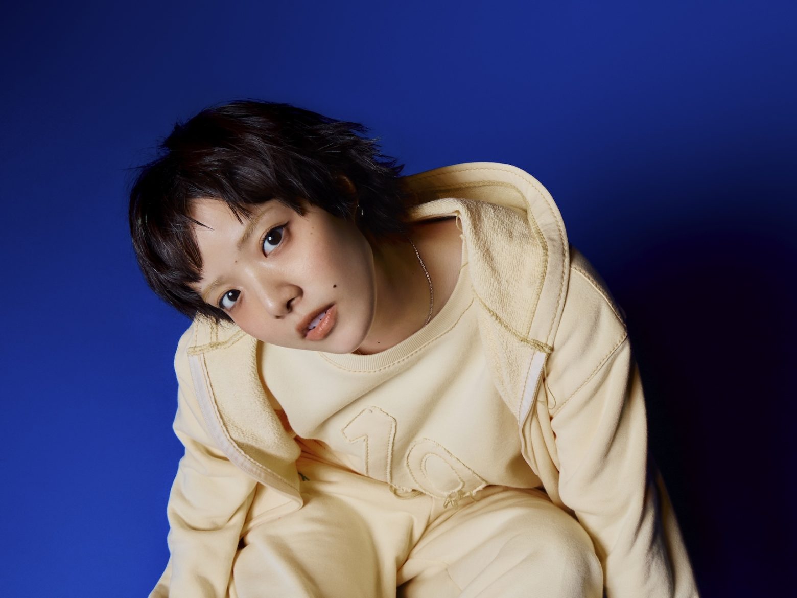 あいみょんが4年ぶりに地元・甲子園へ、デビュー10周年を記念し『AIMYON 10th anniversary LIVE 2026 「、、、」 IN 阪神甲子園球場』開催決定