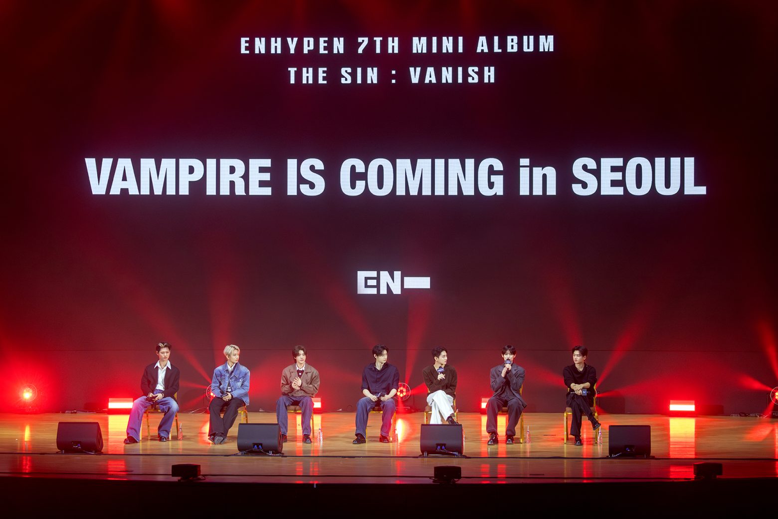 ENHYPEN、ソウルでアルバム上映会「VAMPIRE IS COMING」開催「没入型ストーリーテラー」の真価を発揮 日本では2/14に開催