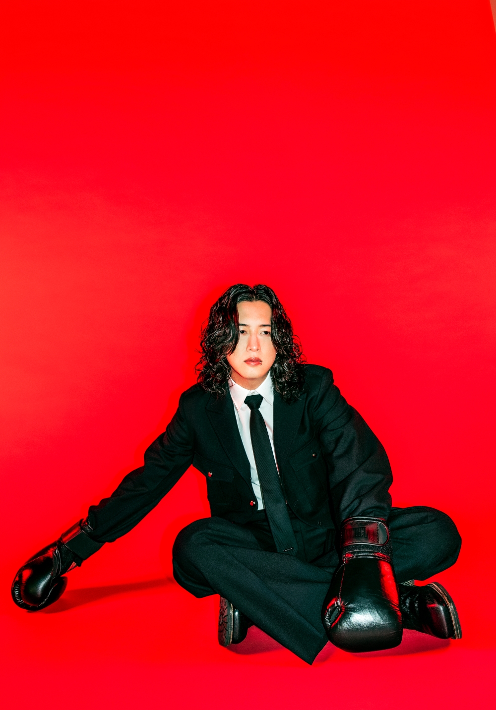 キタニタツヤ、4月より放送開始のTV アニメ「日本三國」オープニング・テーマに新曲「火種」が決定